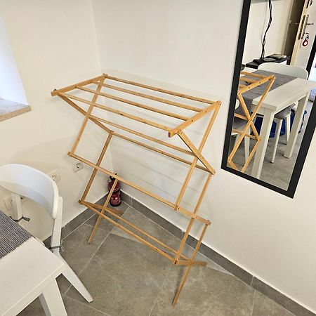 Studio Carmen Piran Bagian luar foto